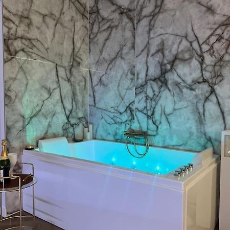 Les Chambres D Excellence Spa Сет Екстериор снимка